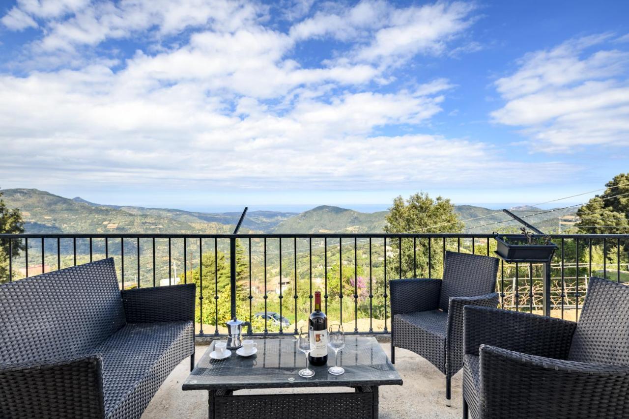 Casa Jerzu S'Essia De Su Santu Villa Buitenkant foto